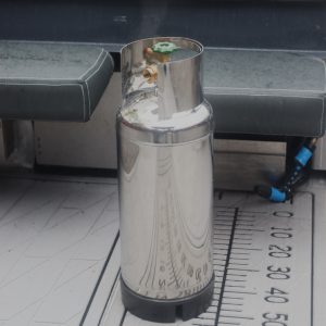 Shiny 5.8Kg Stainless Steel Gas Cylinder